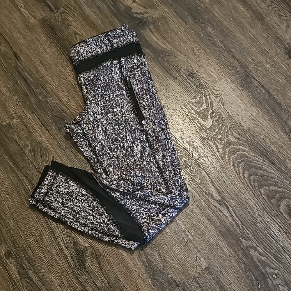 lululemon athletica Black and Gray Leggings